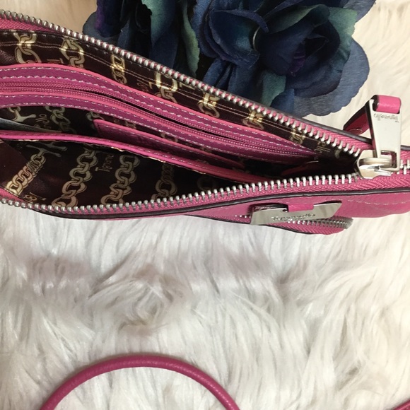 Tignanello crossbody bags since 1989 - Picture 4 of 6